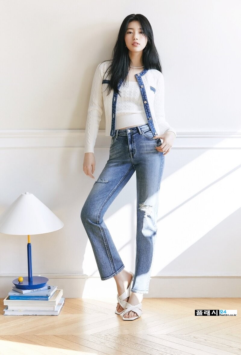 Bae-Suzy-for-GUESS-2022-SS-Collection-Denim-Of-The-Day-documents-14.jpg