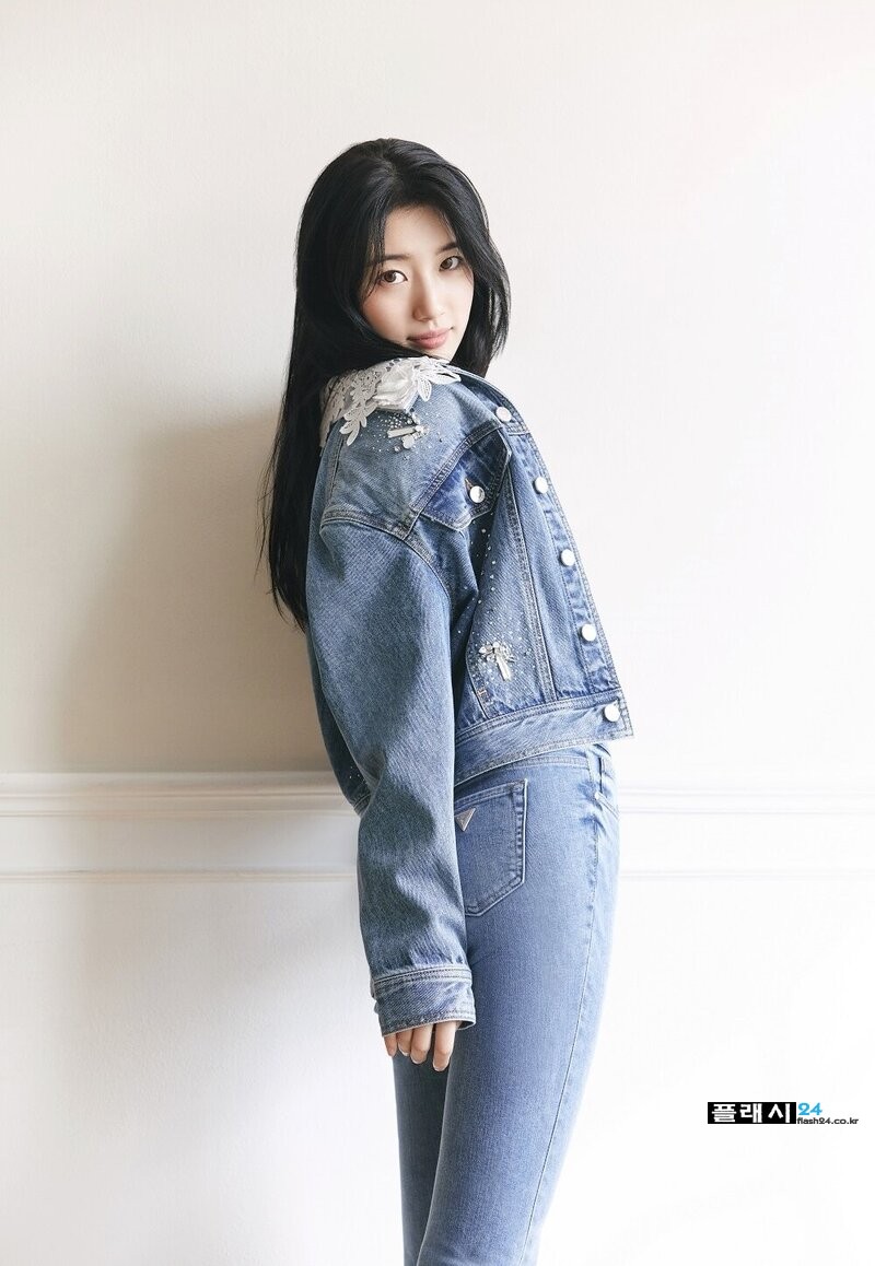 Bae-Suzy-for-GUESS-2022-SS-Collection-Denim-Of-The-Day-documents-13.jpg